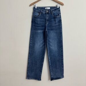 Bamboo Woman’s straight stretch loose jeans